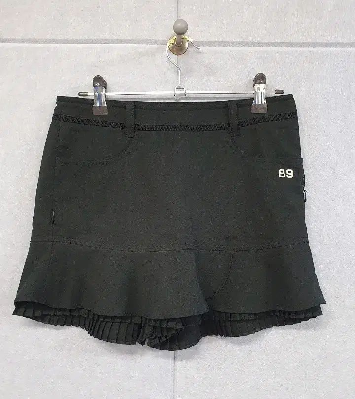 #パーリーゲイツ レディース ゴルフ スカート ブラック 89