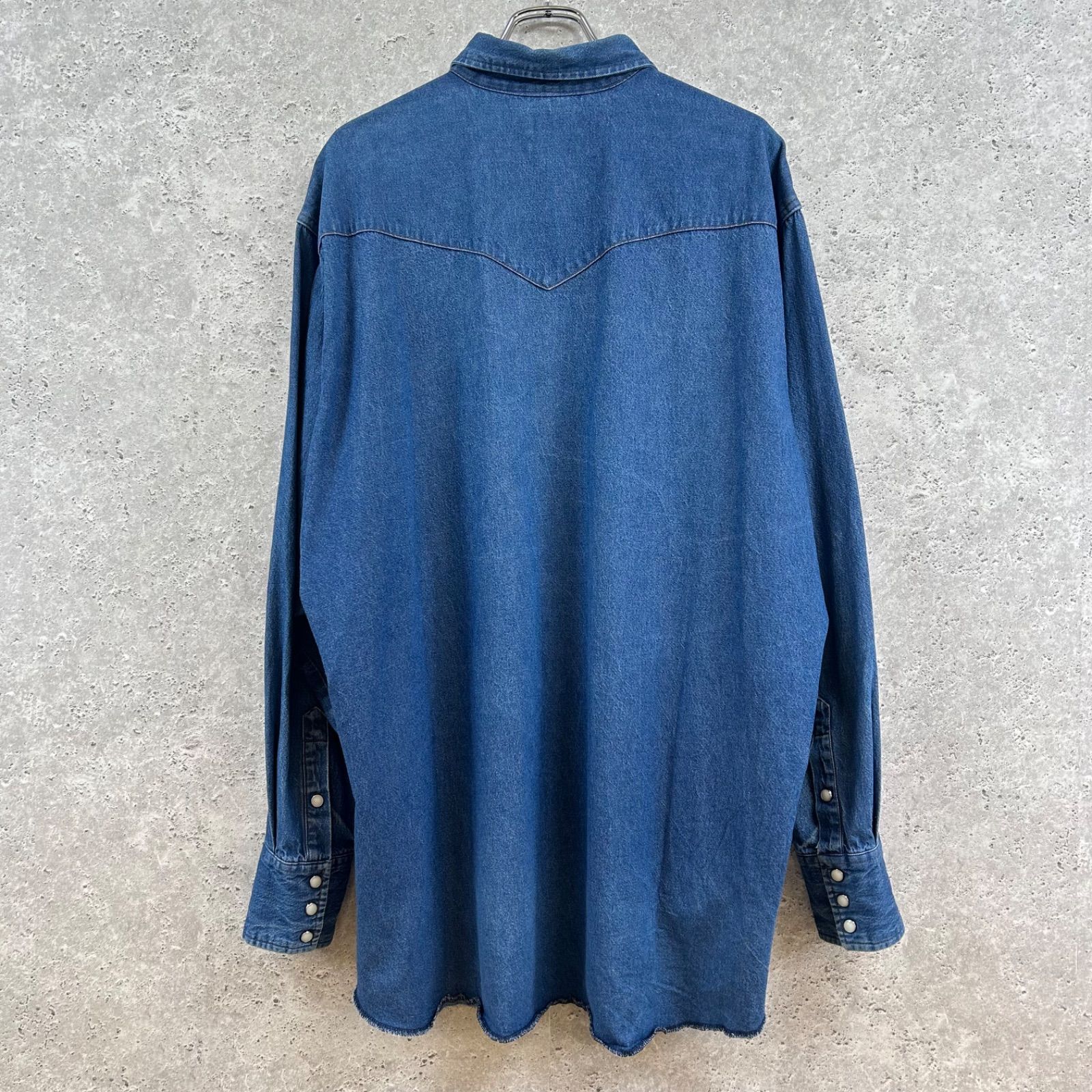 T058【Wrangler】インディゴ デニム ウエスタンシャツ 長袖〔XL相当
