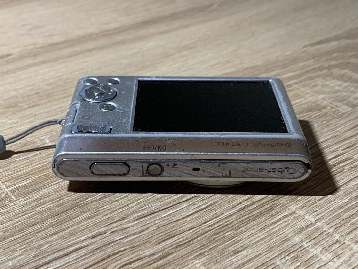 1906 Sony Cyber-Shot DSC-W830 シルバー ジャンク品 デジカメ【ネ