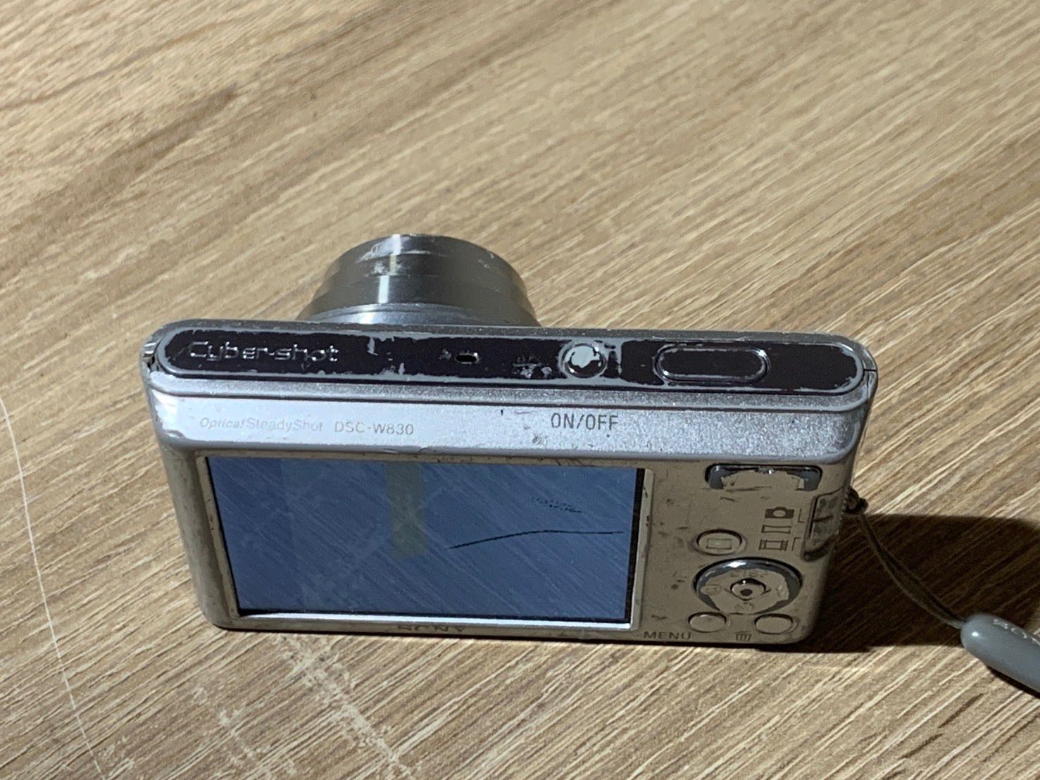1906 Sony Cyber-Shot DSC-W830 シルバー ジャンク品 デジカメ【ネ