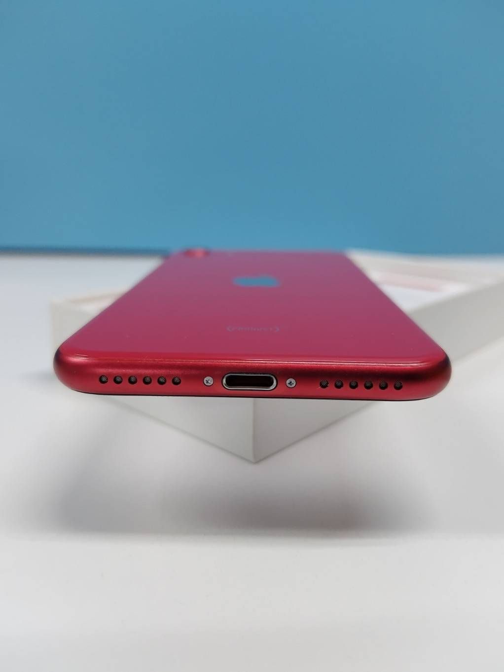 iPhone SE 第2世代 64GB 良品 A2296 - メルカリ