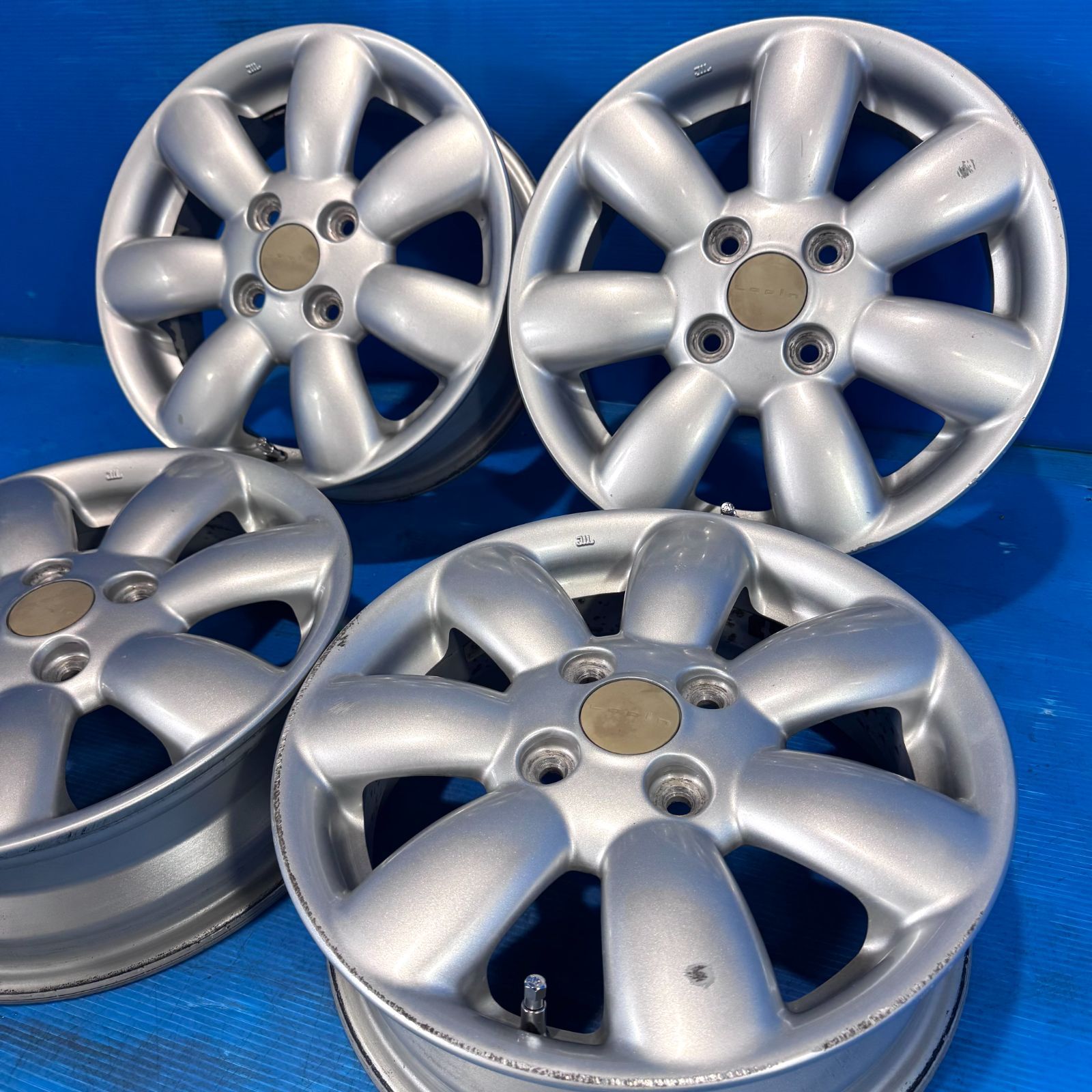 スズキ純正 HE22S ラパン 14インチ 4本 4.5J+45 4H 100 シルバー