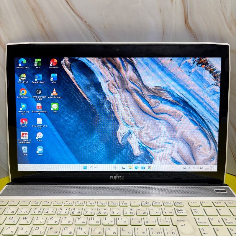 動作確認済】富士通 LIFEBOOK i7 SSD240GB Win11 Office付 - メルカリ