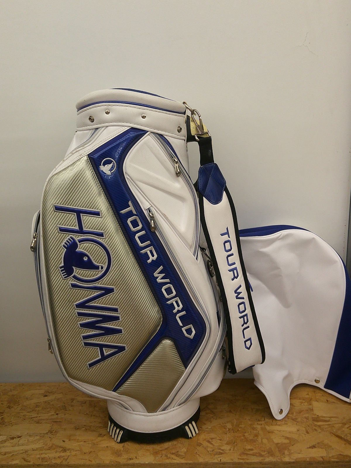 訳あり　本間ゴルフ　キャディーバッグ　　HONMA GOLF
