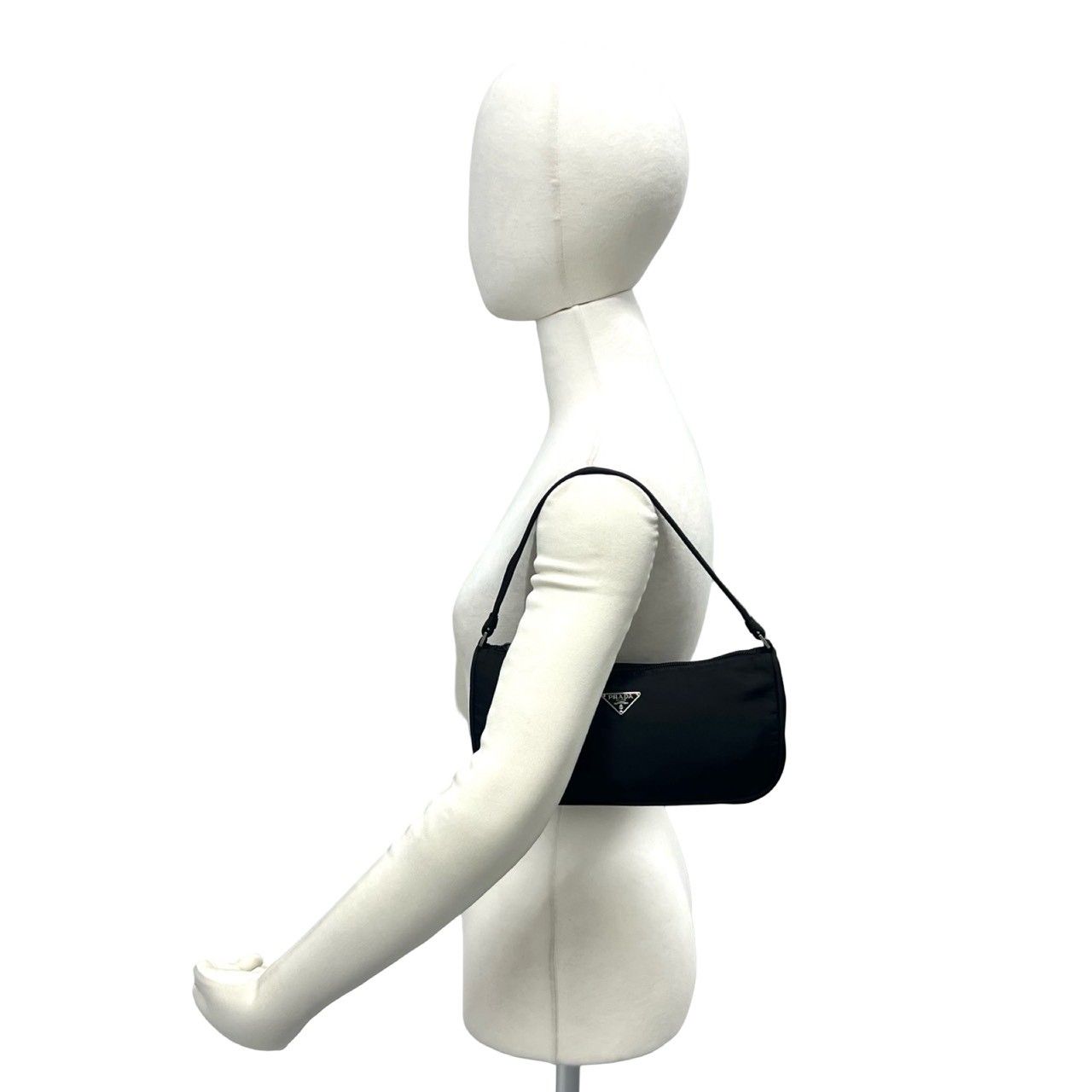極 美品 PRADA プラダ 三角 ロゴ プレート トライアングル 金具