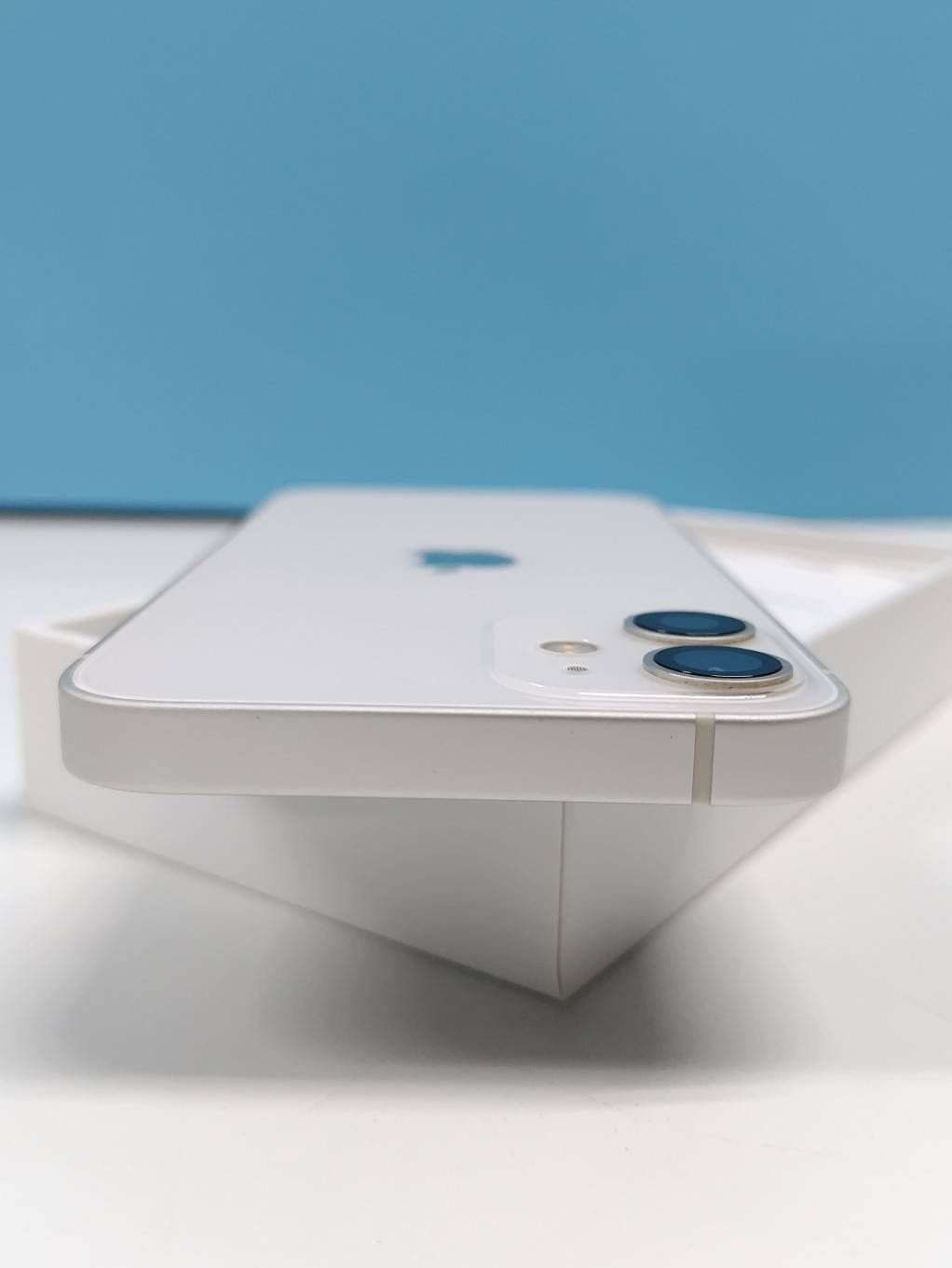 iPhone 12 mini 64GB SIMフリー Cランク中古 - メルカリ