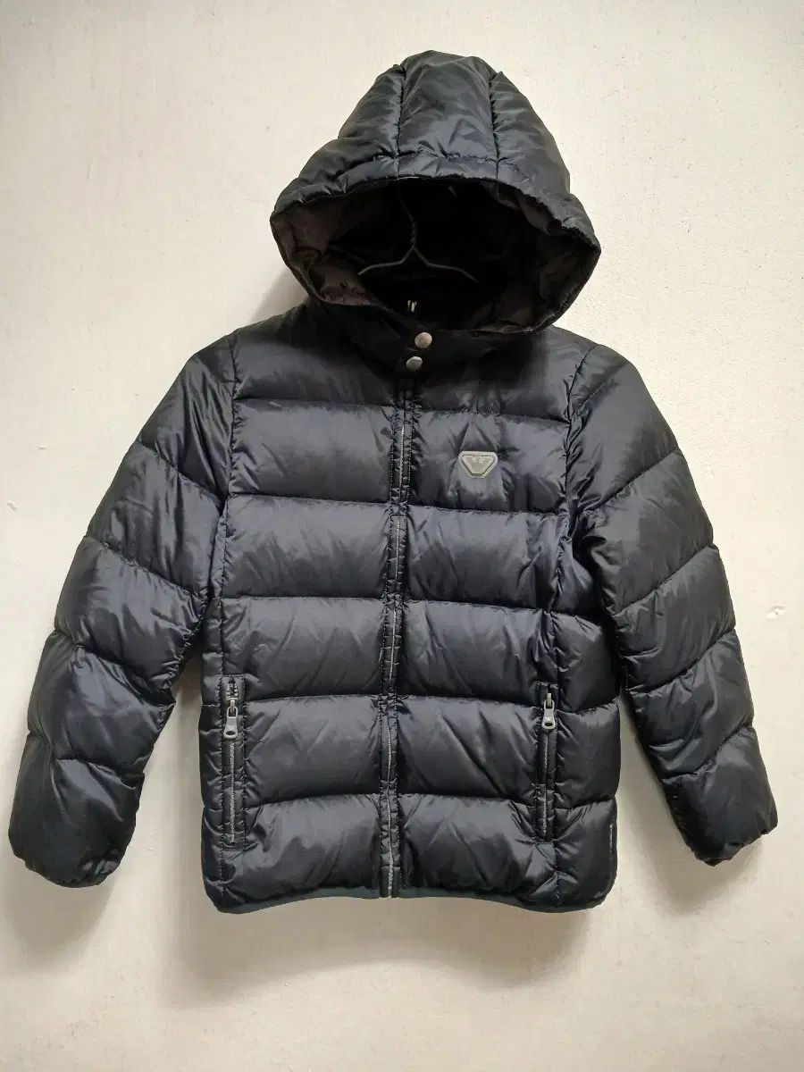 ARMANI アルマーニ キッズ ジュニア ダウン アウター ブラック サイズ 9A 135