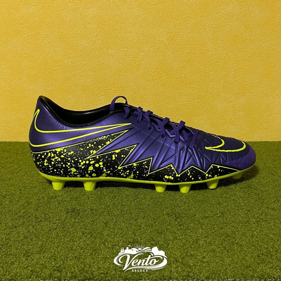 新品・未使用】NIKE ナイキ サッカースパイク ハイパーヴェノム