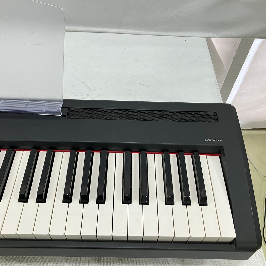 YAMAHA P-85 電子ピアノ キーボード 鍵盤楽器 ヤマハ 楽器 中古
