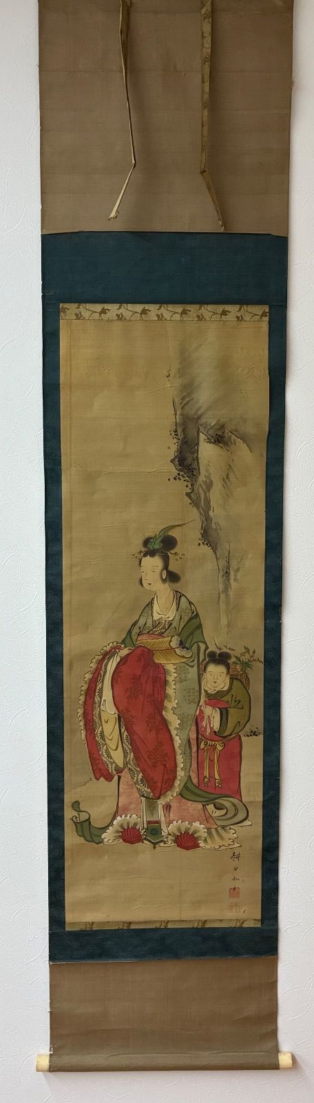 掛け軸 唐物風 美人画 西王母と侍女（仙桃図）落款・サイン有 時代物 骨董品