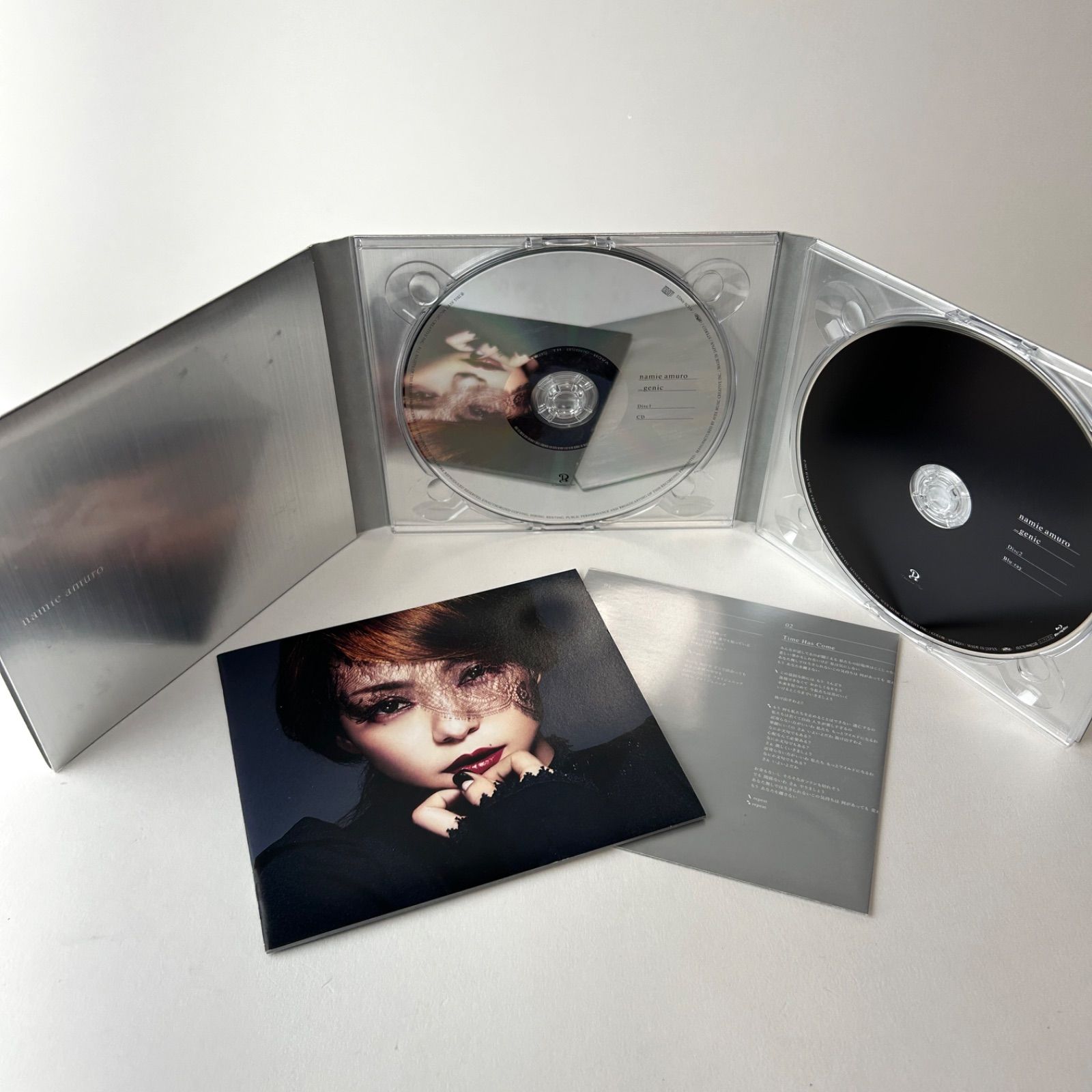 安室奈美恵 _genic (CD＋Blu-ray付) デジパック仕様 (T26) AVCN99025