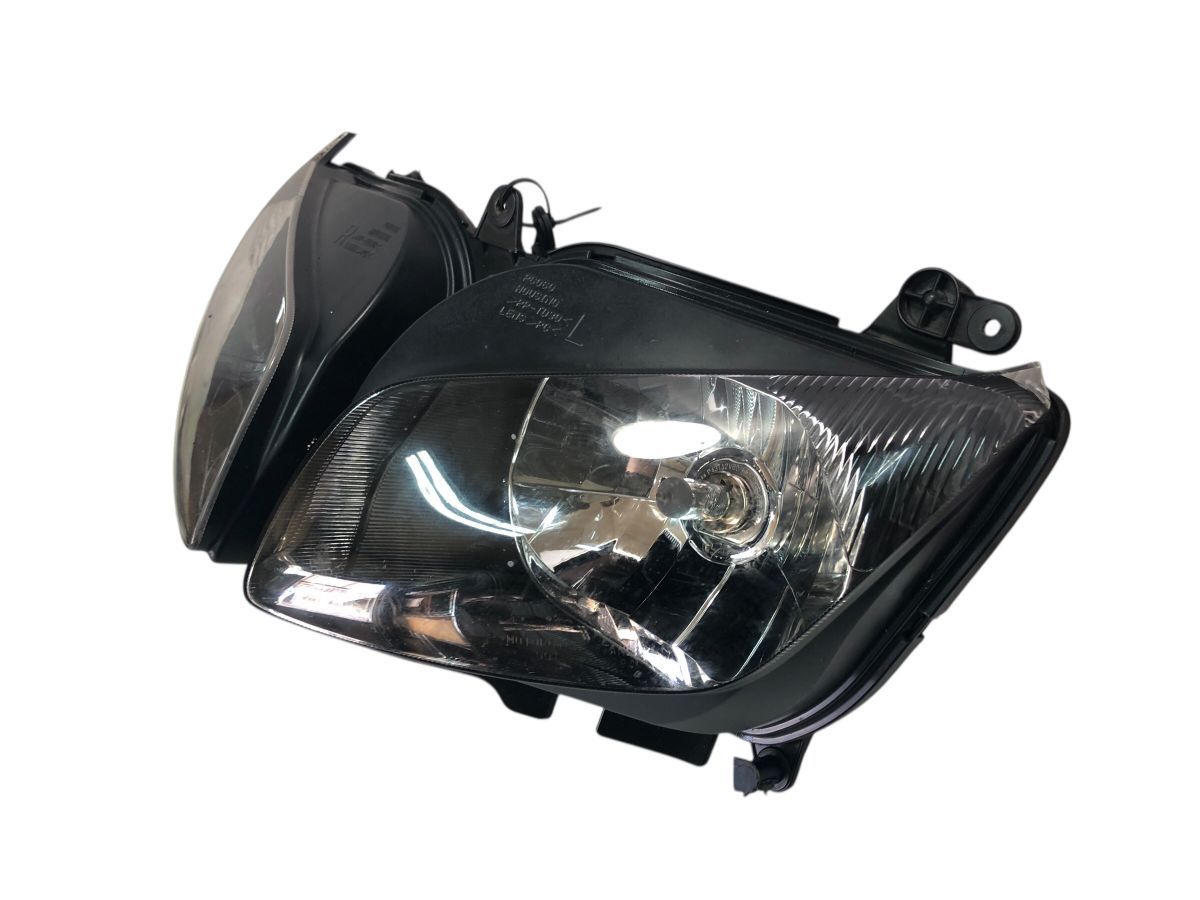YAMAHA　FZ-1　フェザー　RN17N　逆車　ヘッドライト　補修ベースにも　3C3（中古）2940-N3963