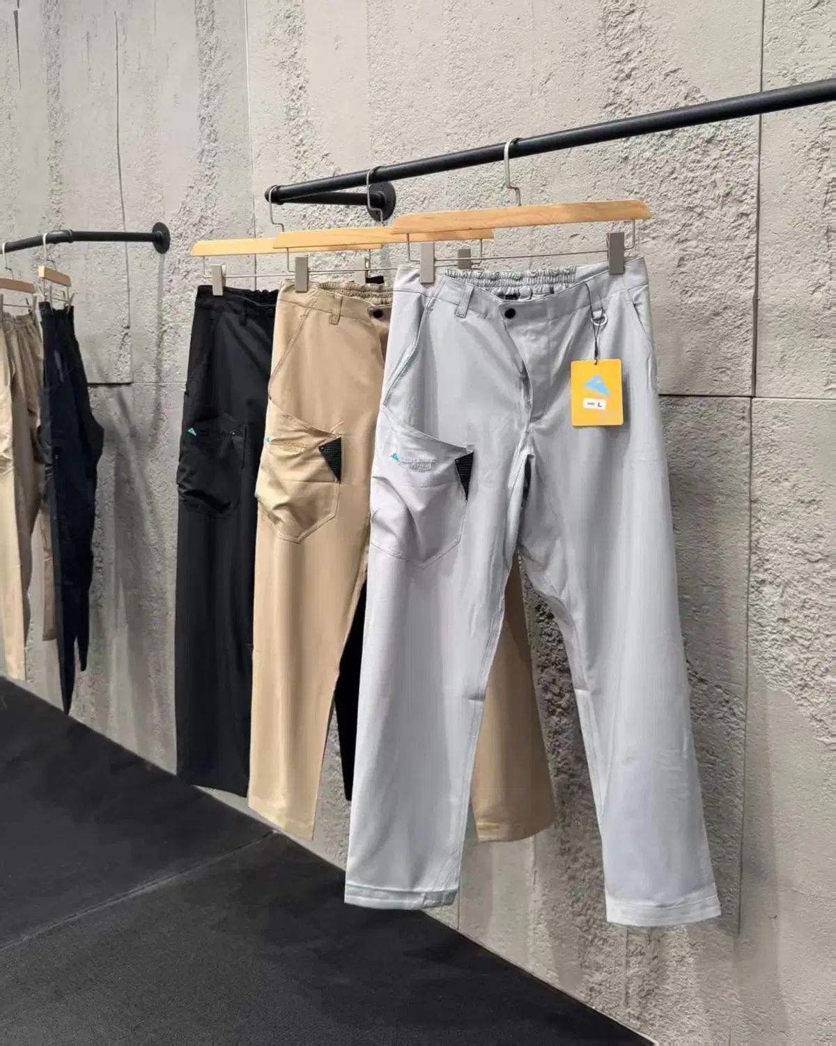 クレッタルムーセン バナディス 3 0 パンツ ライト メンズ