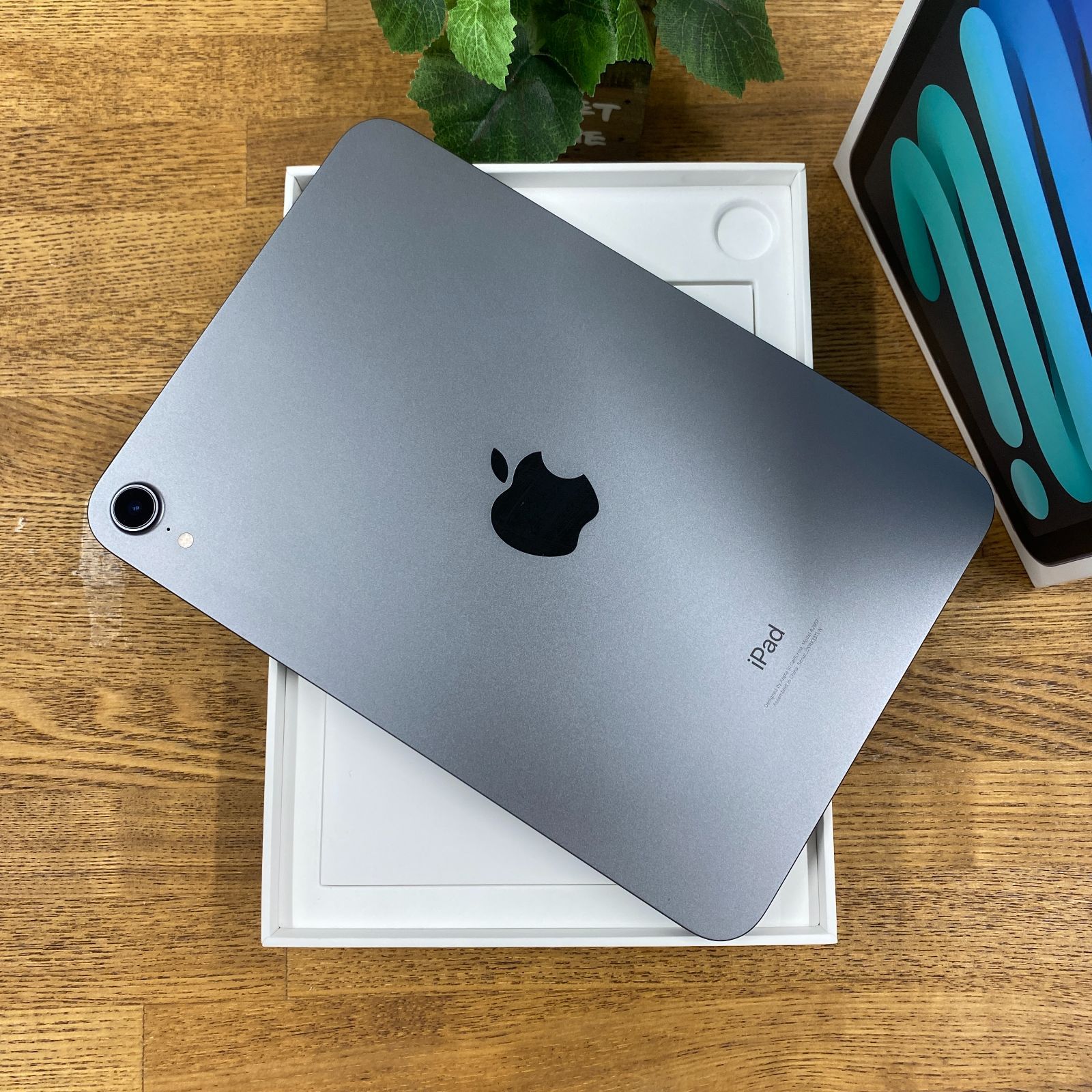 iPad mini 6 256GB パープル Wi-Fi + Cellularモデル 国内版 SIMフリー