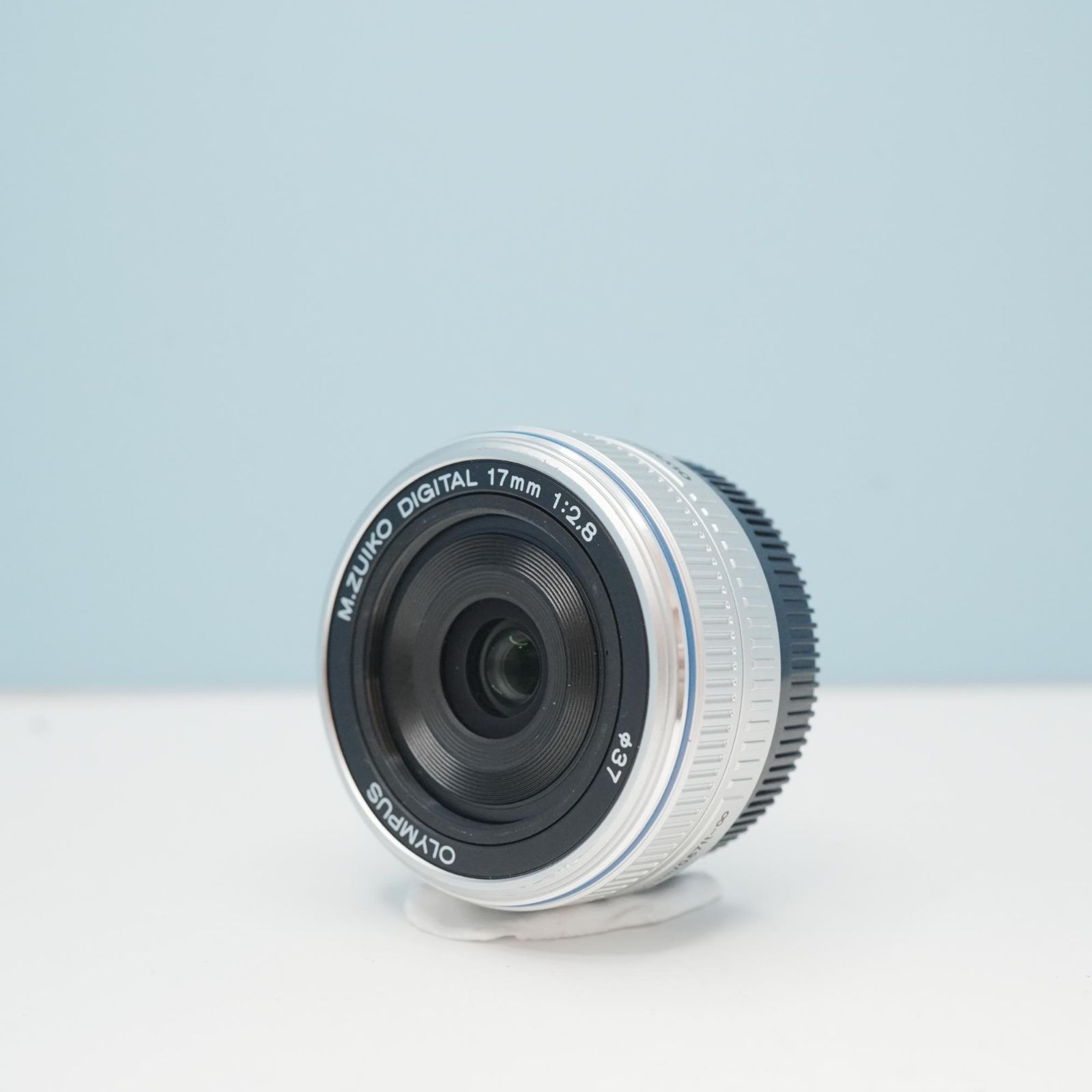 OLYMPUS純正 17mm F2.8 標準レンズ 美品 a4496 OLYMPUS純正 17mm F2.8 マイクロフォーサーズ用 標準レンズ 極美品