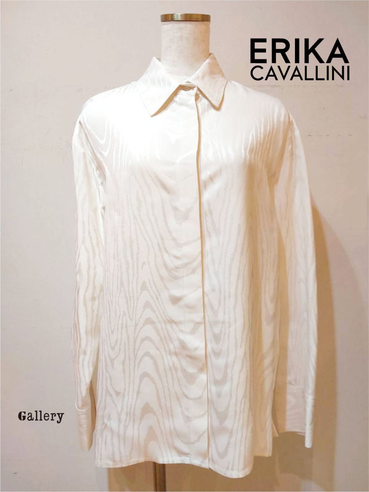 【未使用・新品】【公式正規取扱い】ERIKA CAVALLINI(エリカカヴァリーニ) シャツ サテンシャツ モアレ織り ブラウス インポート 白