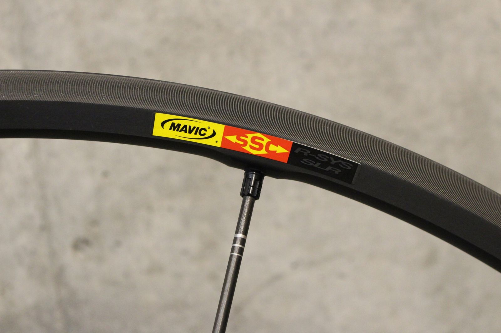 マヴィック MAVIC アールシス R-SYS SLR EXALITH アルミ クリンチャー