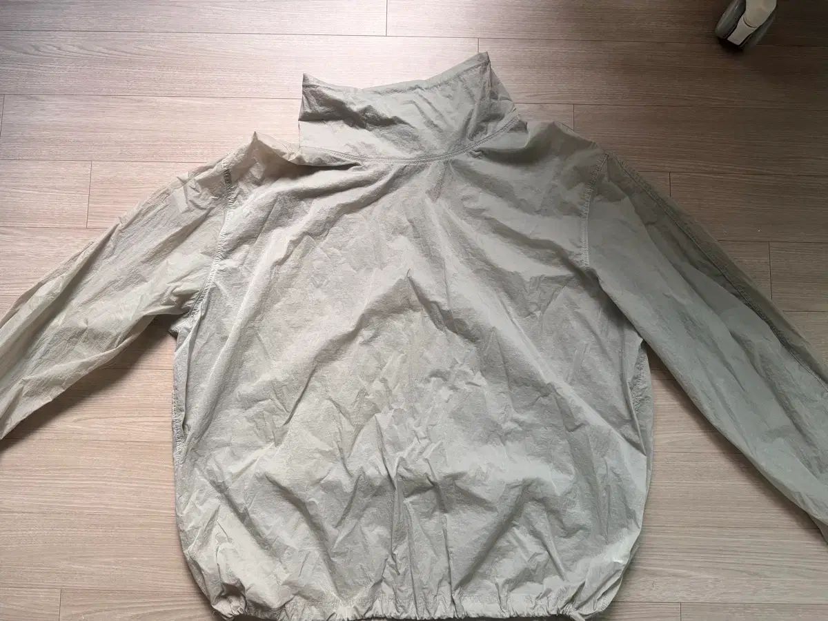 アモーメント シアー Anorak M