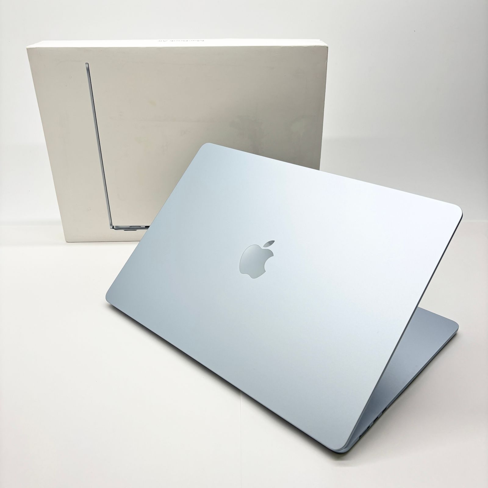 L*k様 【超美品】MacBook Air M4 256GB 16GB バッテリ 美品 MacBook Air 15