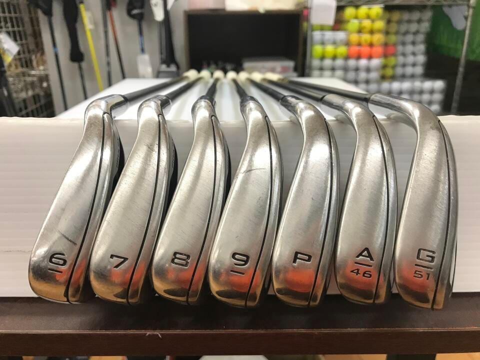 キャロウェイ　ROGUE ST MAX OS　VENTUS 5 for Callaway　Rフレックス　アイアンセット　中古【最短即日発送】