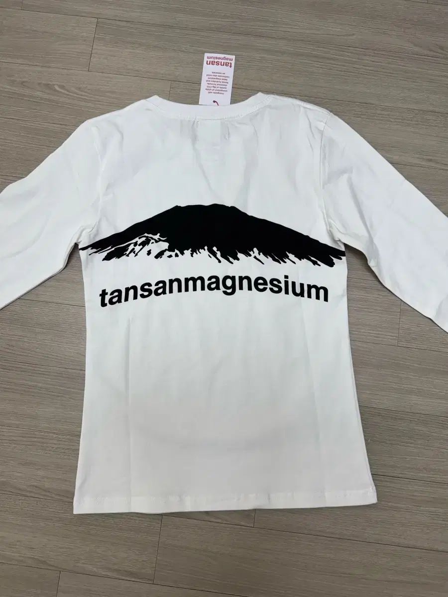 (新品)タンサン麻(サン) ロングスリーブ 白/ブラック