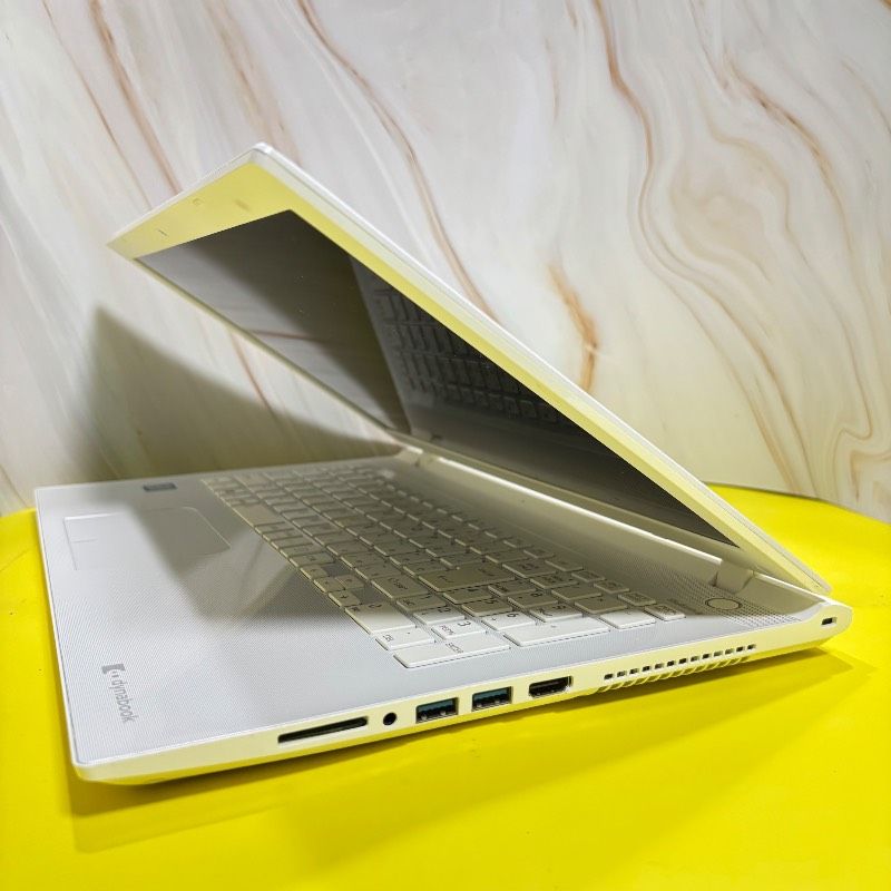第6世代 Core i7 dynabook Windows11 SSD240GB Office付 - メルカリ