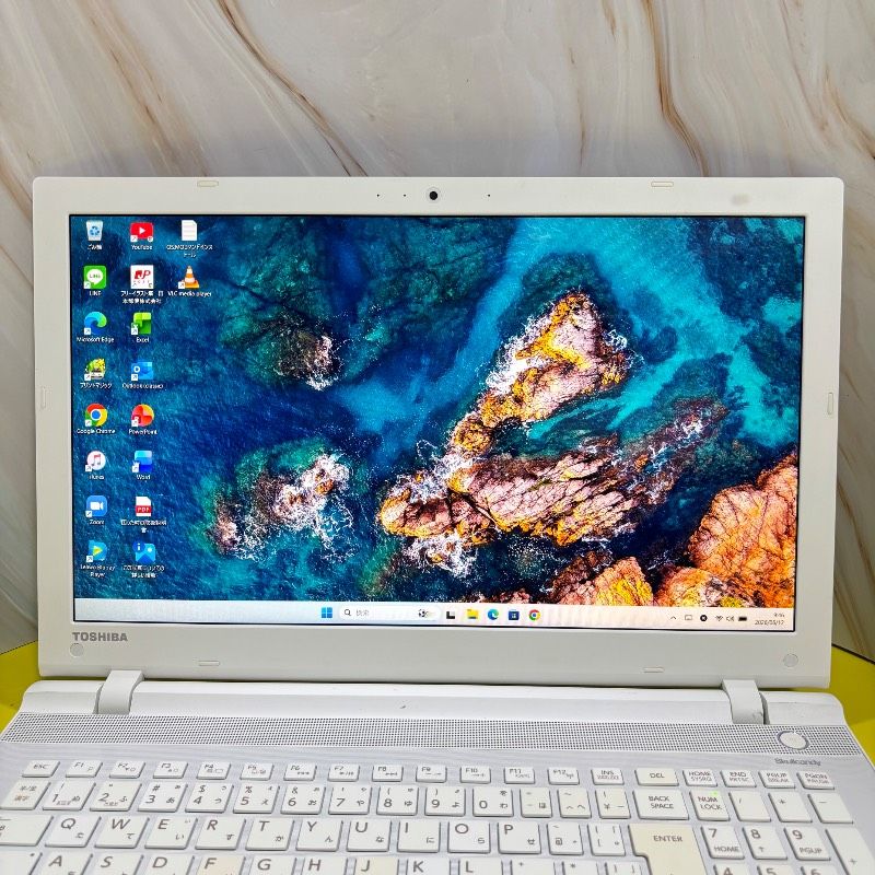 第6世代 Core i7 dynabook Windows11 SSD240GB Office付 - メルカリ