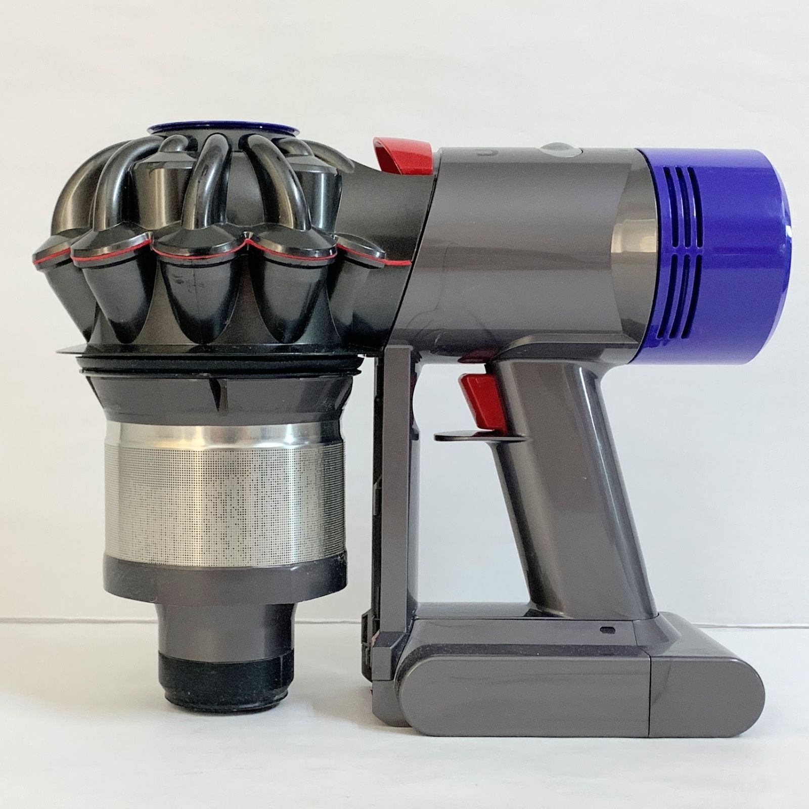 ダイソン 掃除機 V7 本体 SV11 コードレス サイクロン 動作OK 除菌