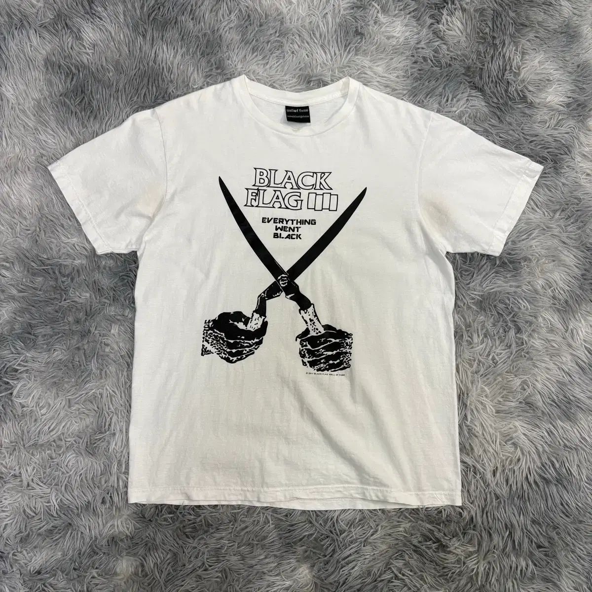 ヴィンテージ Black Flag Everything Went Black Tシャツ