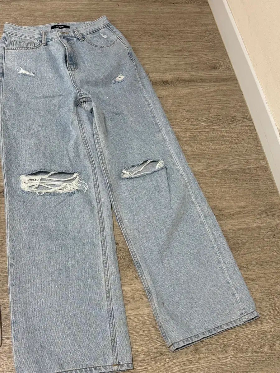 DIAGONAL スタッズ デニム S 新品