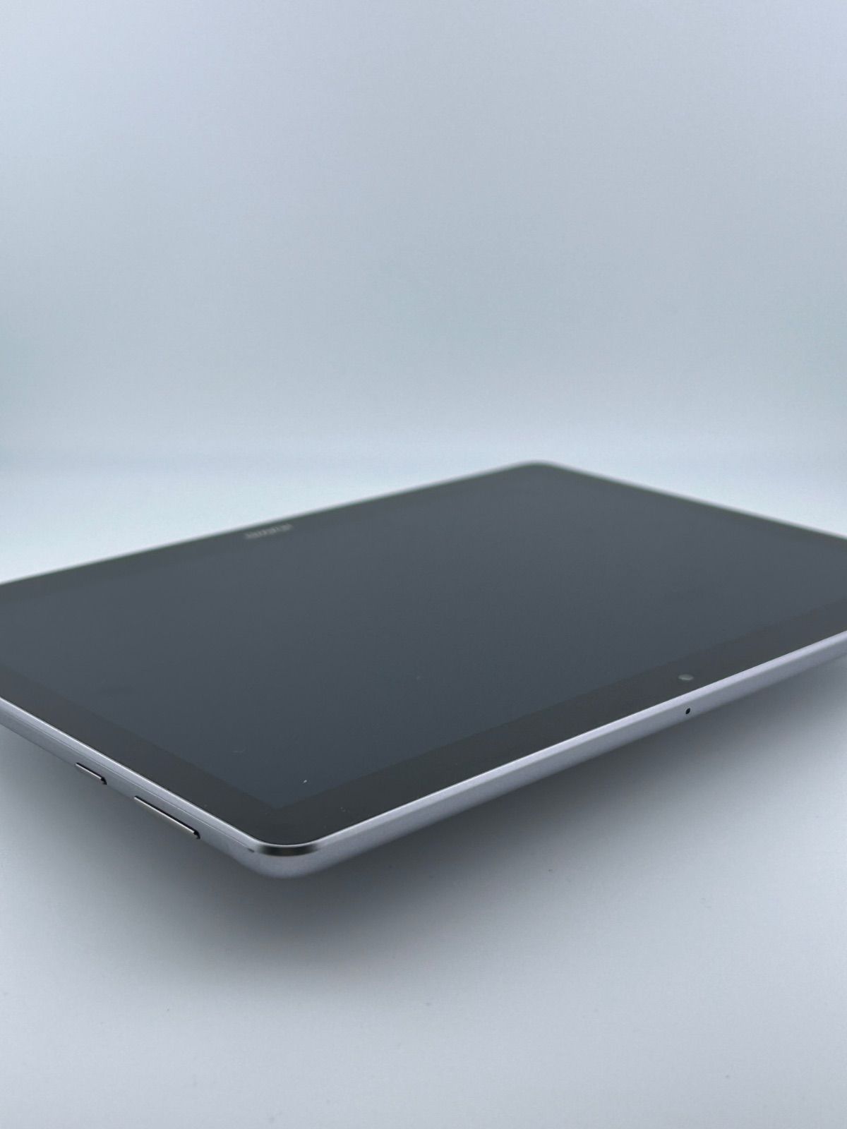 バッテリー良好 HUAWEI MediaPad T3 10 16GB スペースグレイ 中古 本体 動作確認済 【最短送料無料】F-241