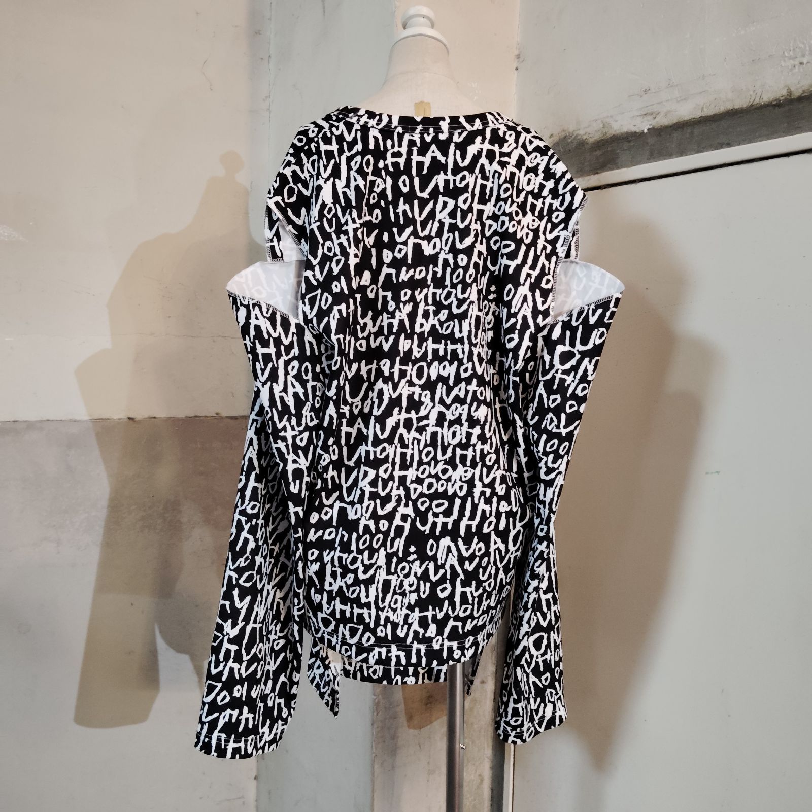COMME des GARCONS HOMME PLUS 23aw Edward Goss 英字総柄穴あき