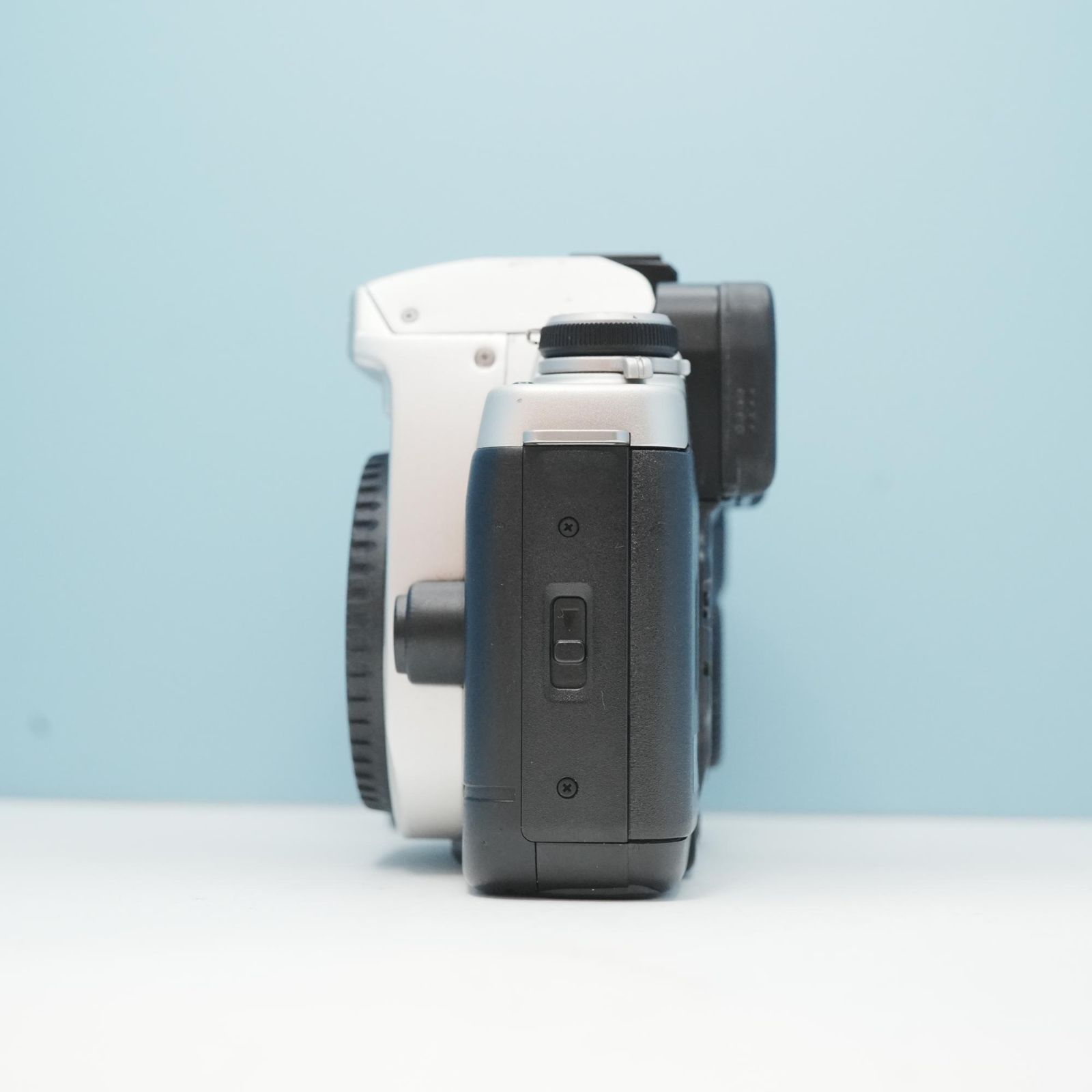 Canon EOS 55 フィルムカメラ 美品 a6830 - メルカリ