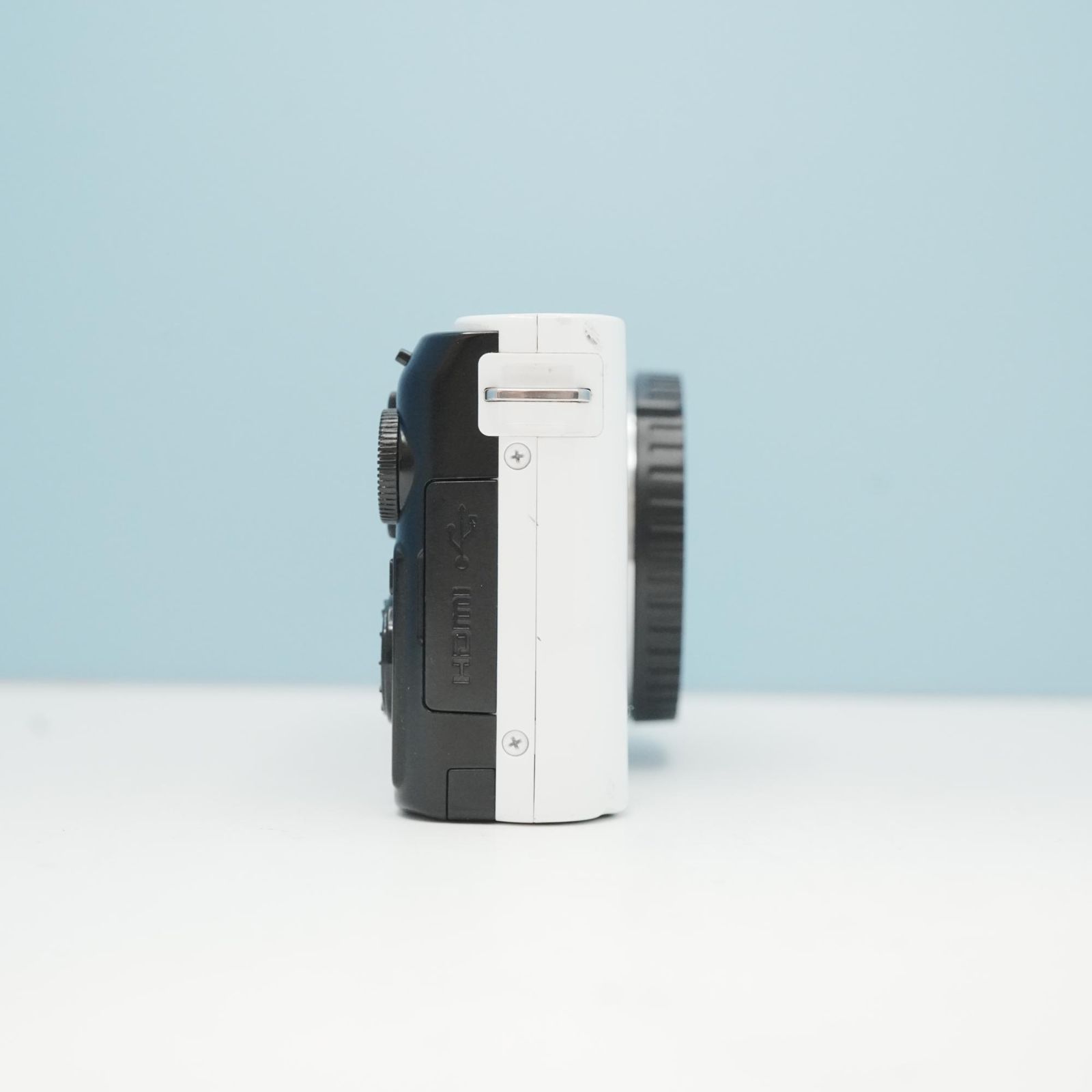 Nikon 1 J1 ミラーレスカメラ a6827 - メルカリ