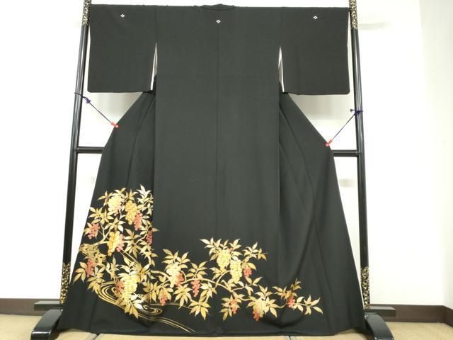 平和屋着物●豪華黒留袖　駒刺繍　南天文　金彩　正絹　逸品　DABF1498ud
