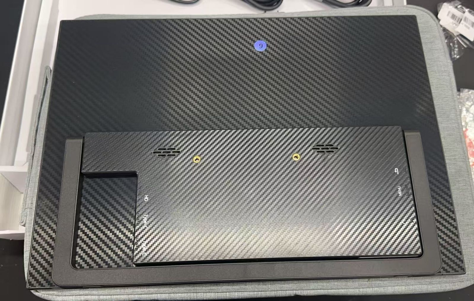 Upperizon G-14Q 14インチ 2K モバイルモニター 3:2 450nits ++924608