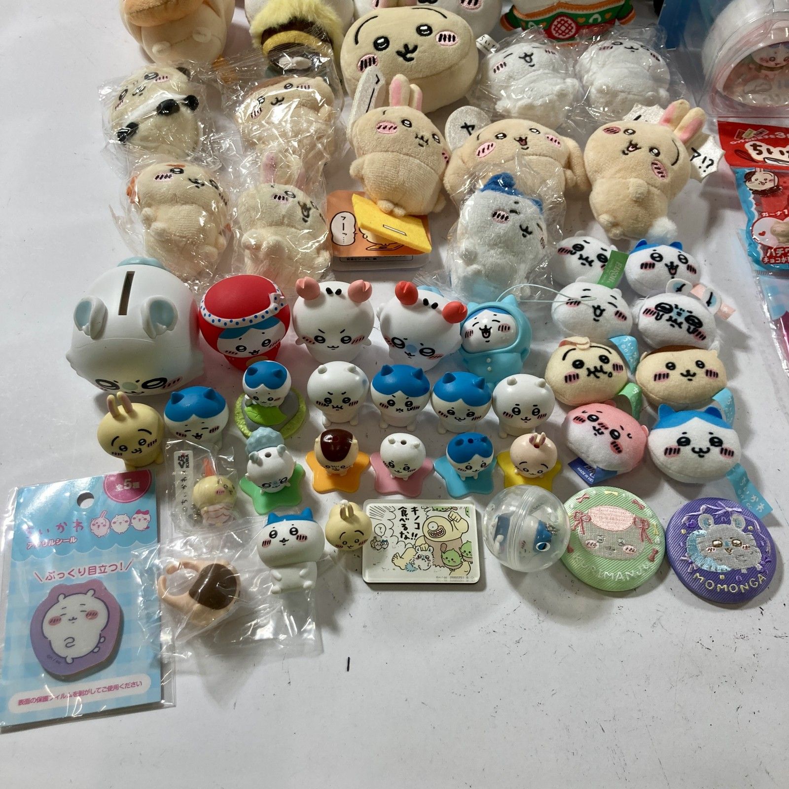 ★ ちいかわ グッズ 大量 まとめ商品 ぬいぐるみ マスコット ミニフィギュア 雑貨 オーナメント ハチワレ うさぎ 等 現状品 2.3kg