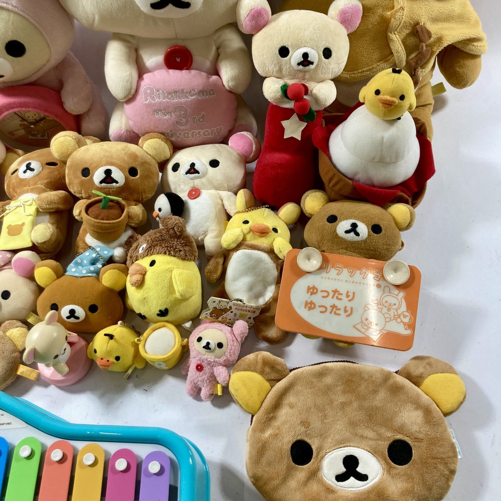 ★ リラックマ グッズ 大量 まとめ商品 ぬいぐるみ タンブラー 鉄琴付きピアノ 時計 など コリラックマ キイロイトリ 現状品 3.1kg