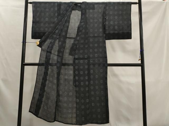 平和屋着物＊夏物　重要無形文化財　本場宮古上布　幾何学文様　苧麻　逸品　AABK2807st