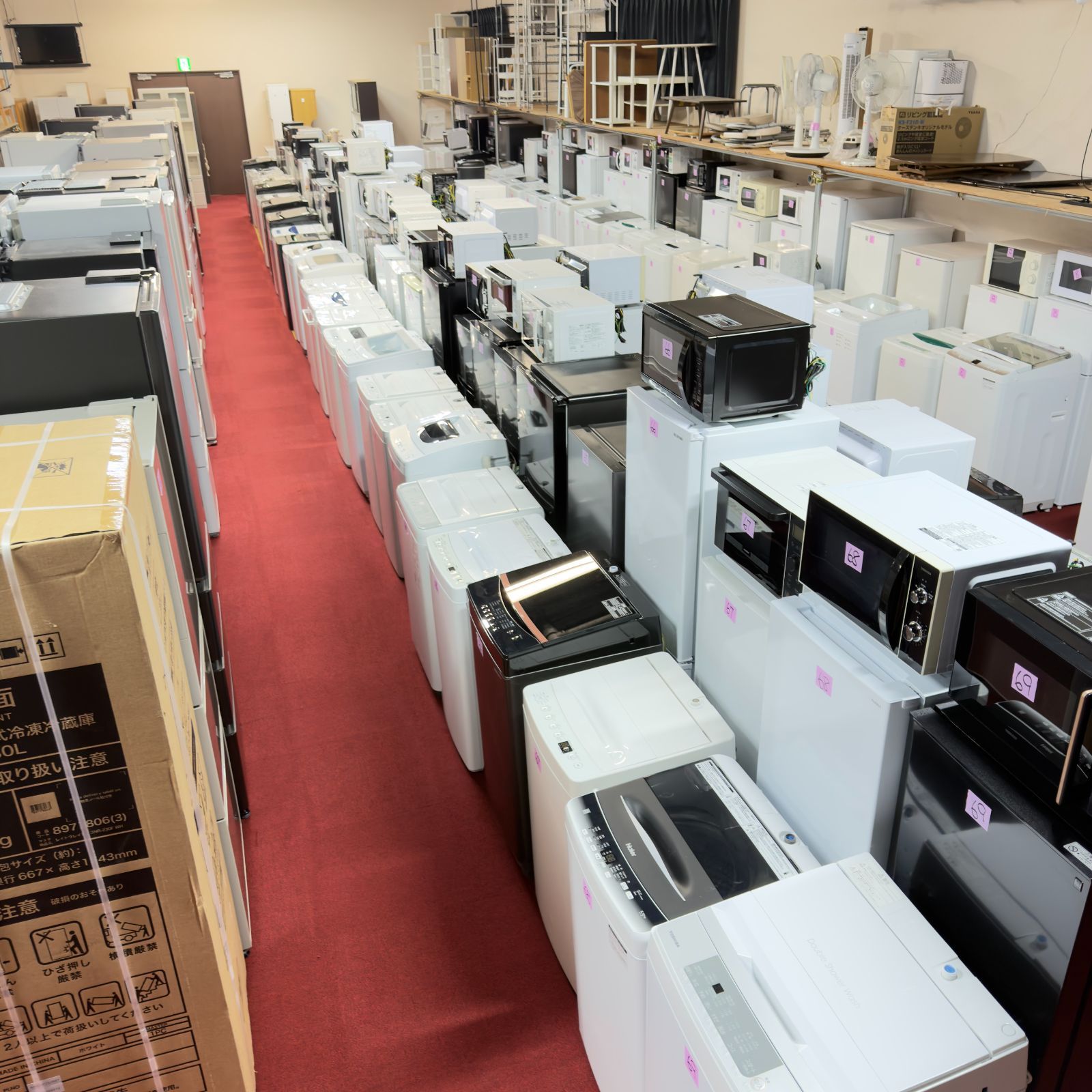 東京23区送料無料　超美品ニトリダブルベッド　コンセント/照明有　リンサークリーナ洗浄済み　東京23区以外は送料別になります