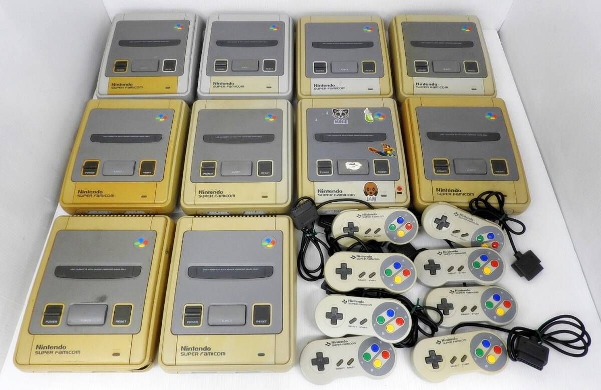Nintendo 任天堂 スーパーファミコン SFC 本体 10台 ジャンク コントローラー 8コ 通電確認済