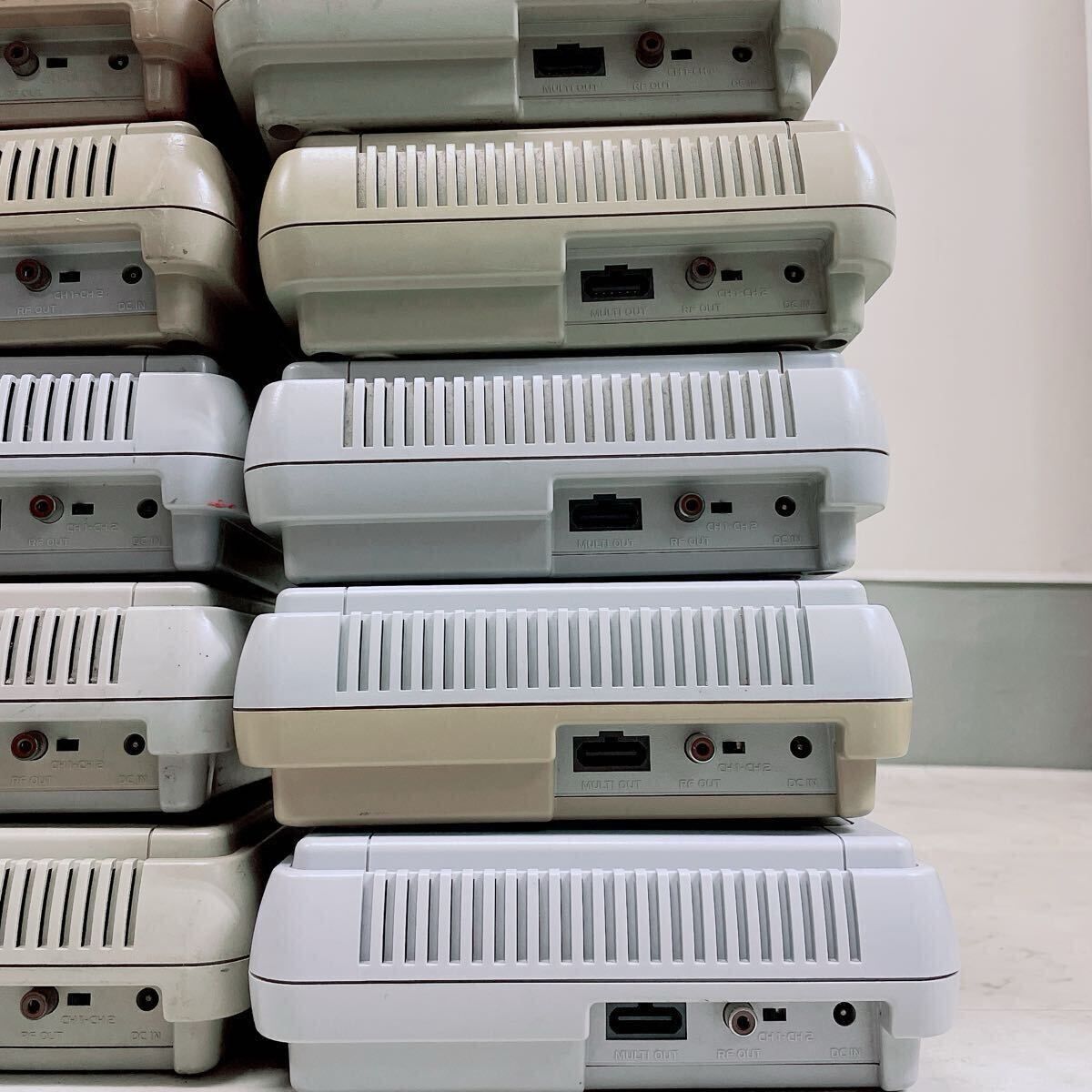 ニンテンドー スーパーファミコン スーファミ HVC-002 本体 22台