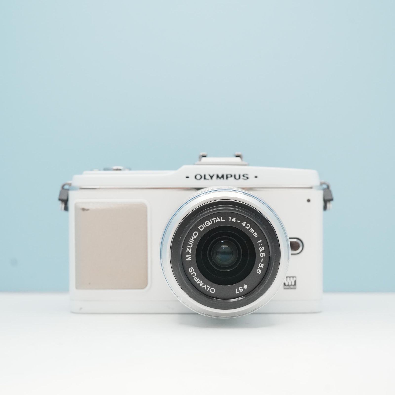 OLYMPUS PEN E-P2 ミラーレスカメラ スマホ転送OK フルセット a6858