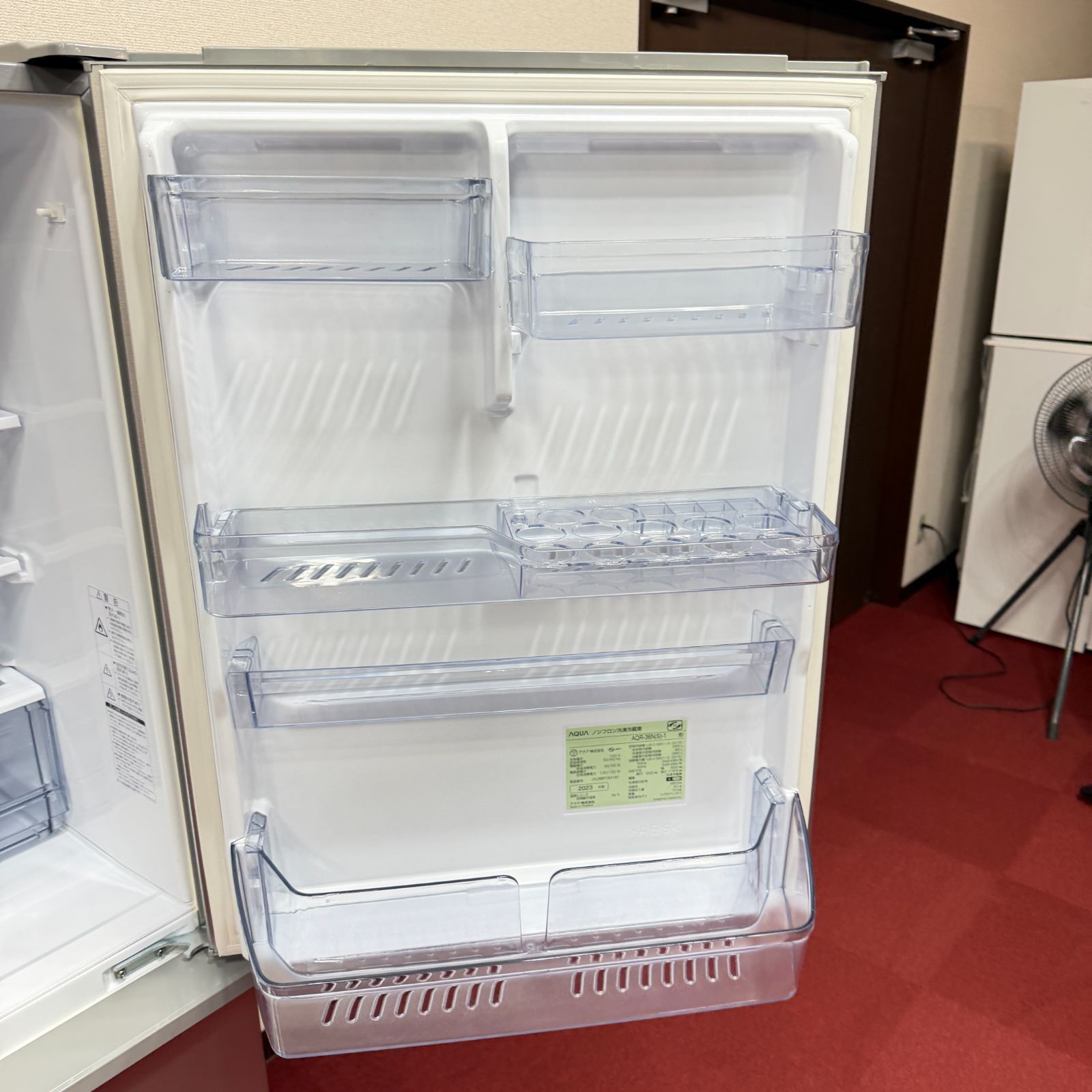 東京23区送料無料 超美品アクア4ドア冷蔵庫大型355L 洗浄/除菌済み