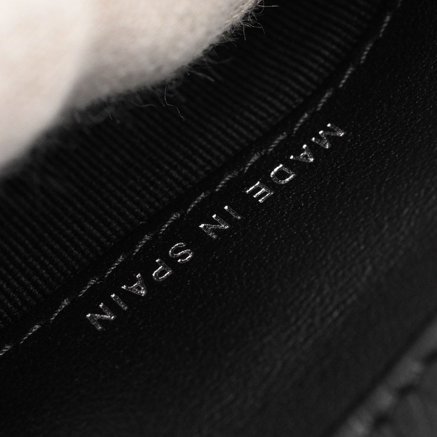 CHANEL シャネル ミディアムウォレット CHANEL19スモールフラップ