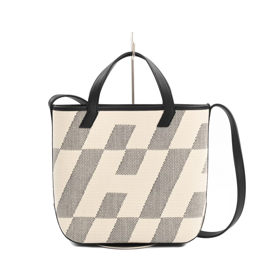 HERMES エルメス トートバッグ Hアンビエ27