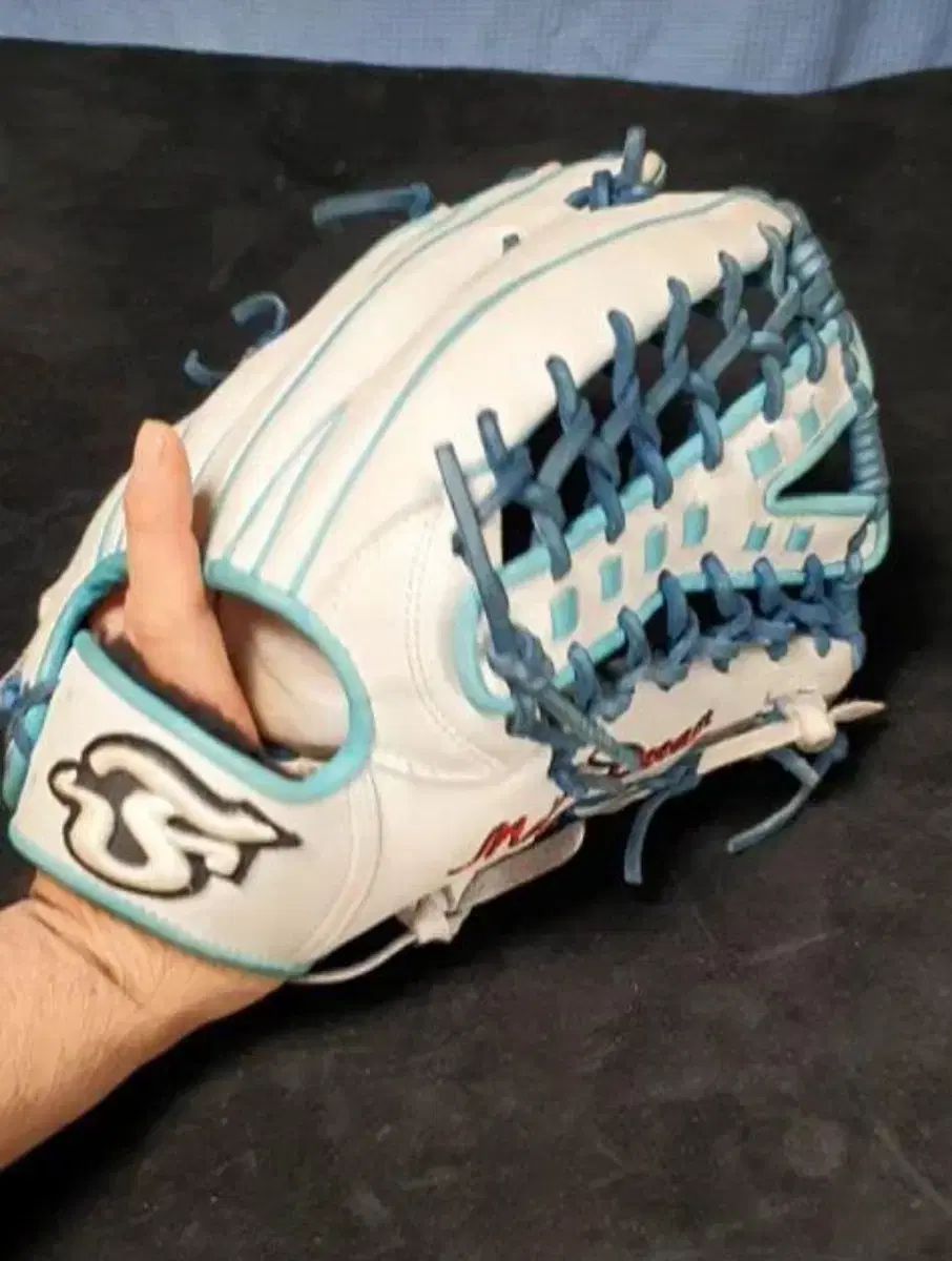 FANDOM ファンダム プレミアム オーダー 外野グローブ 13インチ 8,494円