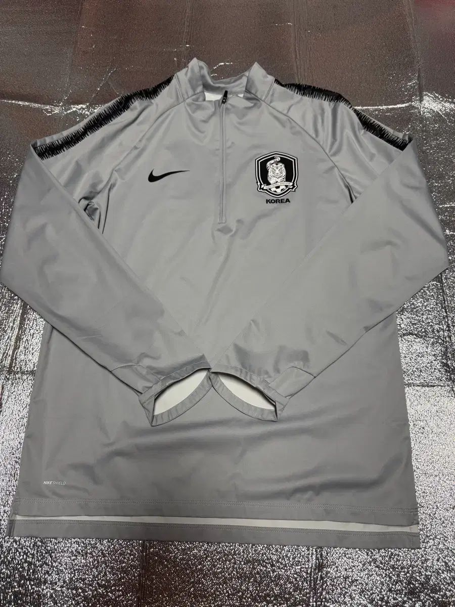 18-20 韓国国家代表 COACH用 シールドトップ