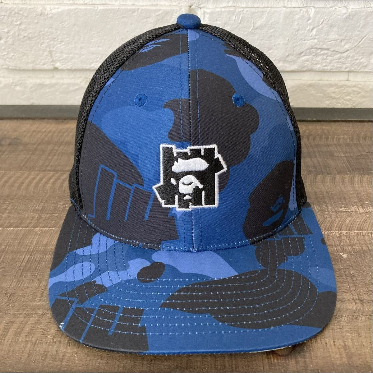 Undefeated × BAPE CAMO メッシュ キャップ a bathing ape Tracker Hat Cap エイプ ベイプ アベイシングエイプ 帽子 y4al