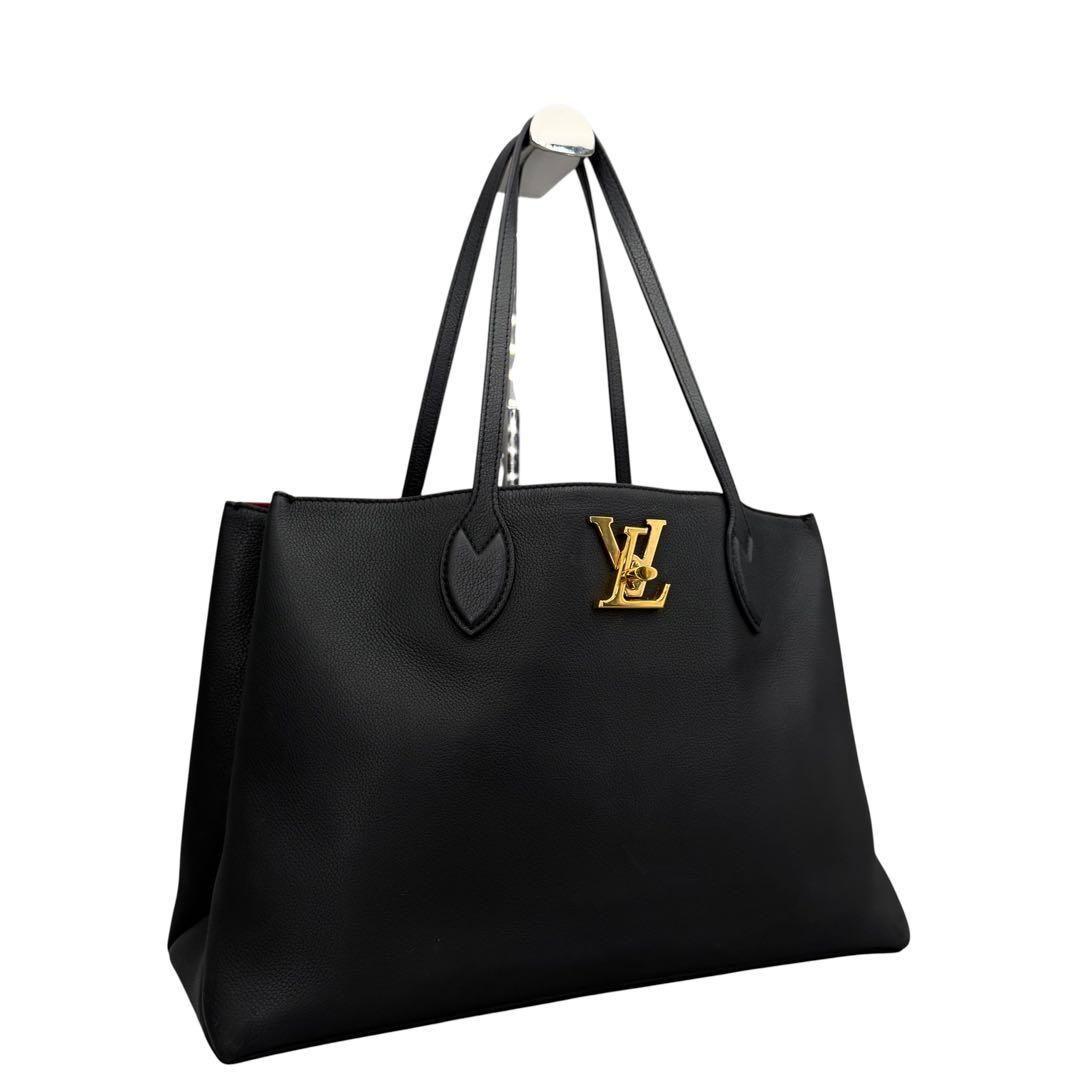 ルイヴィトン　ロックミー　ショッパー ノワール トートバッグ ブラック LOUIS VUITTON 黒 ハンドバッグ